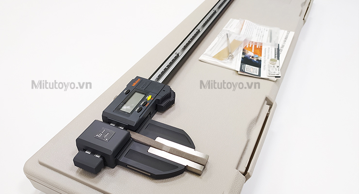 thước cặp điện tử Mitutoyo 552-303-10